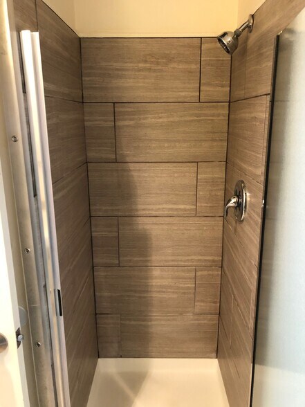 More Photos Of 2180 Ashby Ave, Berkeley Apartments For Sale