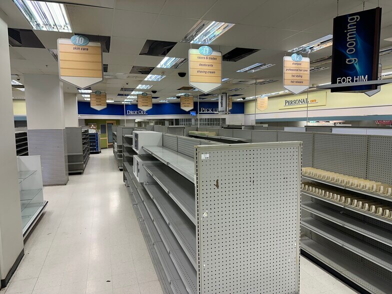 More Photos Of 803 Montauk Hwy, Shirley Unknown For Lease