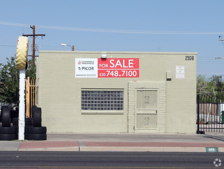 More Photos Of 2114 S 6th Ave, Tucson Freestanding For Sale