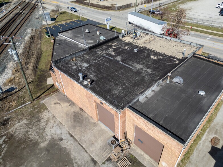 More Photos Of 4135 W 123rd St, Alsip Warehouse For Lease