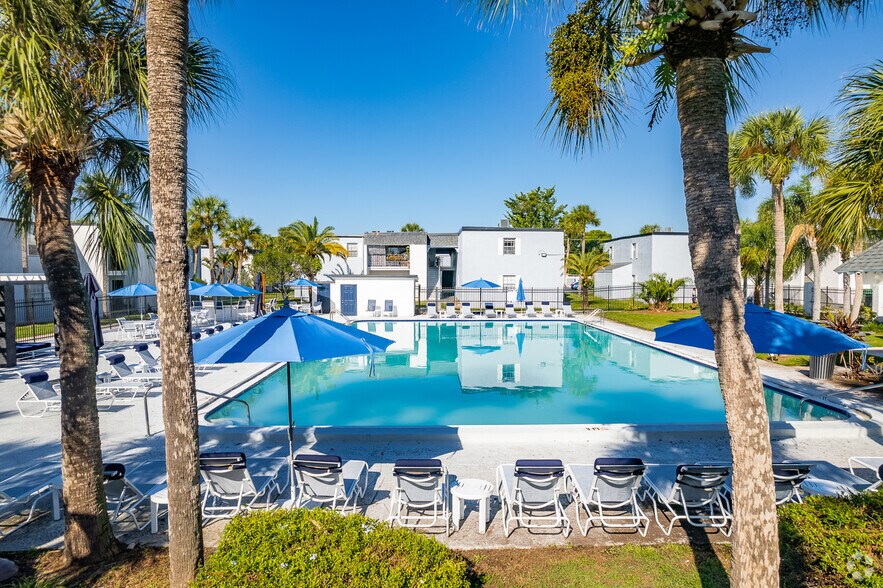 More Photos Of 7315 W Hanna Ave, Tampa Apartments For Sale