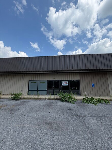 More Photos Of 6858 Route 711, Seward Freestanding For Lease