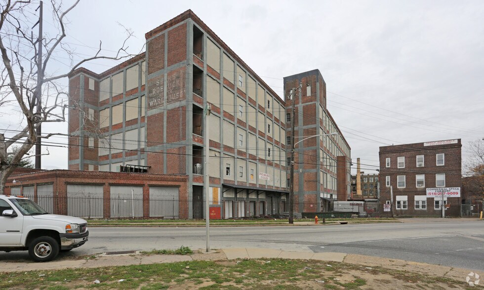More Photos Of 3201 Fox St, Philadelphia Unknown For Lease