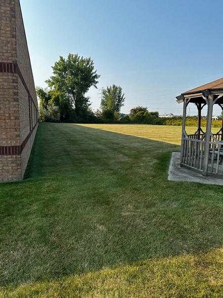 More Photos Of 3930 Traxler Ct, Bay City Medical For Sale