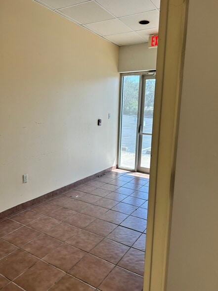 More Photos Of 224 E Garden St, Pensacola Apartments For Sale