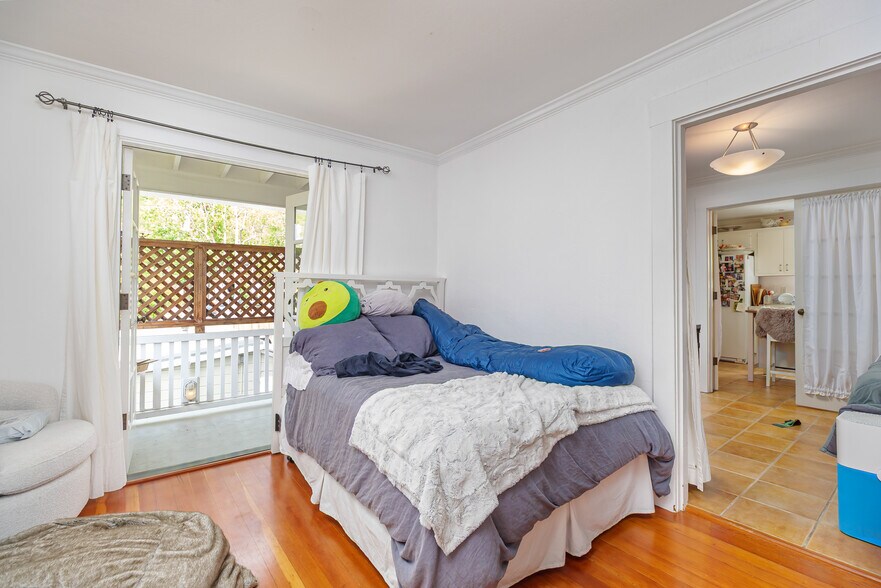 More Photos Of 65 Summit Ave, Mill Valley Apartments For Sale