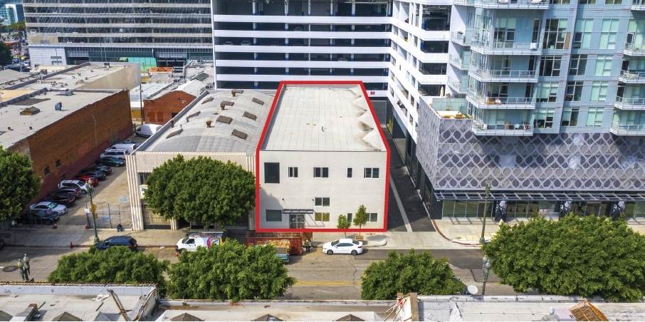 Primary Photo Of 1221 S Hope St, Los Angeles Warehouse For Sale