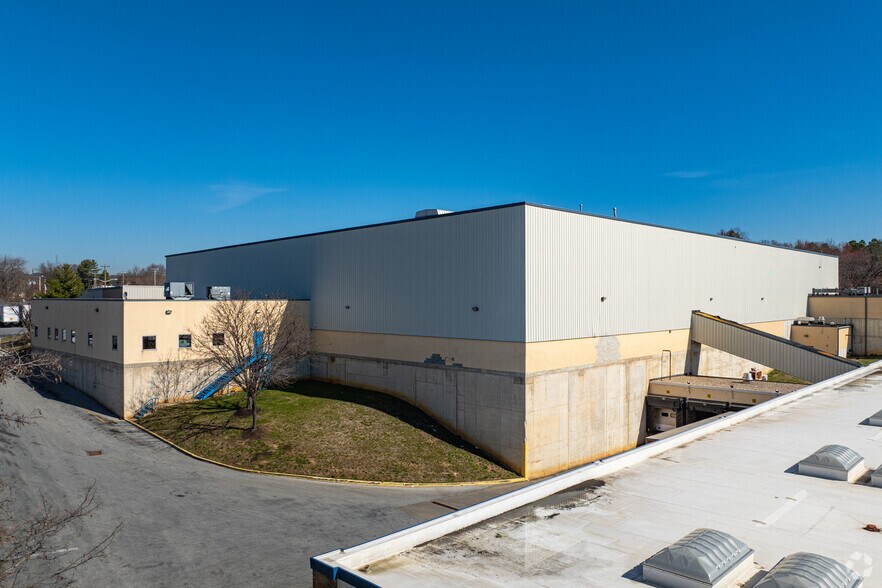 More Photos Of 3505 Governor Printz Blvd, Wilmington Manufacturing For Lease