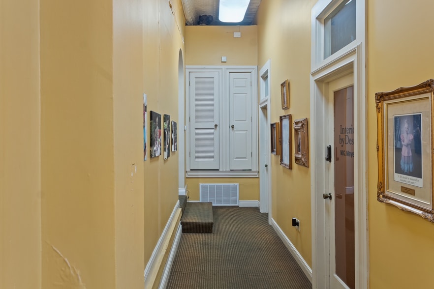More Photos Of 312 S Main St, Jonesboro Loft Creative Space For Sale