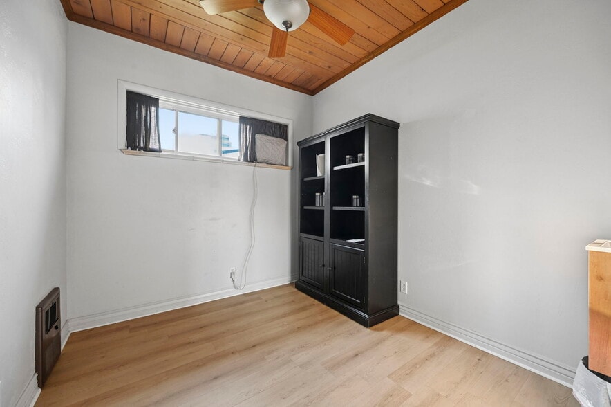 More Photos Of 2402 N Nevada Ave, Colorado Springs Freestanding For Sale