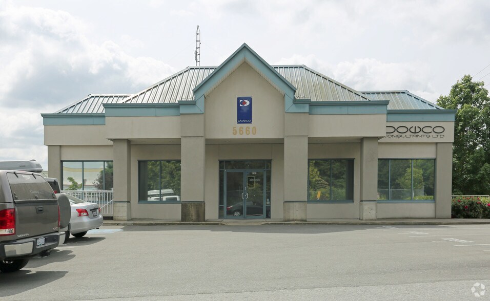 More Photos Of 5668 192 St, Surrey Office For Lease