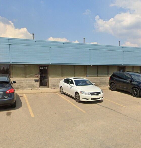 More Photos Of 10525 170 St NW, Edmonton Office For Lease