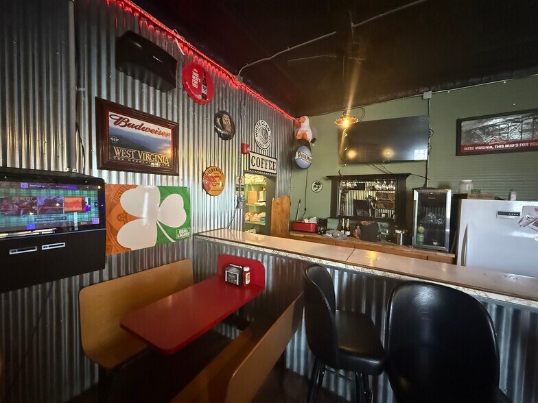 More Photos Of 855 Main St, Follansbee Restaurant For Sale