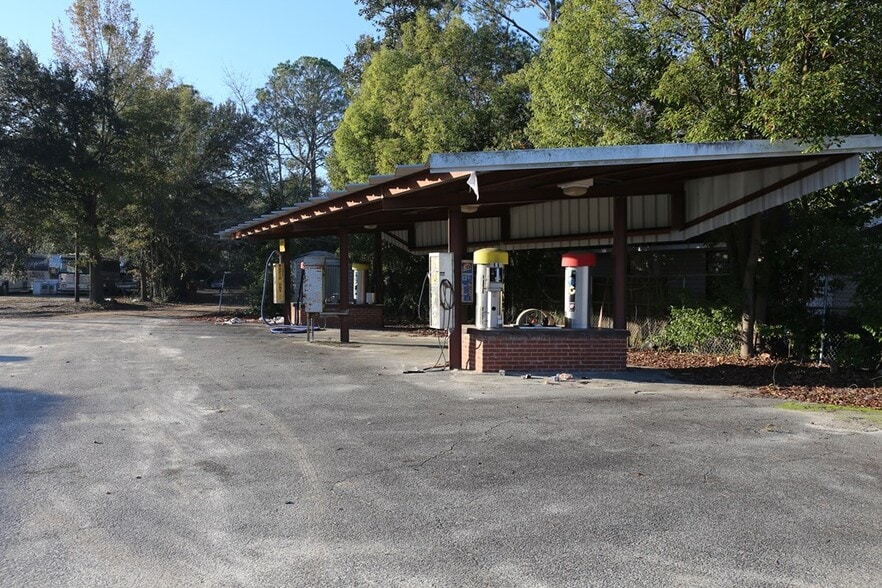 More Photos Of 557 U.S. Rte 1, Baxley Flex For Sale