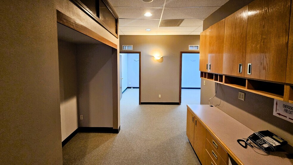 More Photos Of 1933 Belmont Loop, Woodland Office For Lease