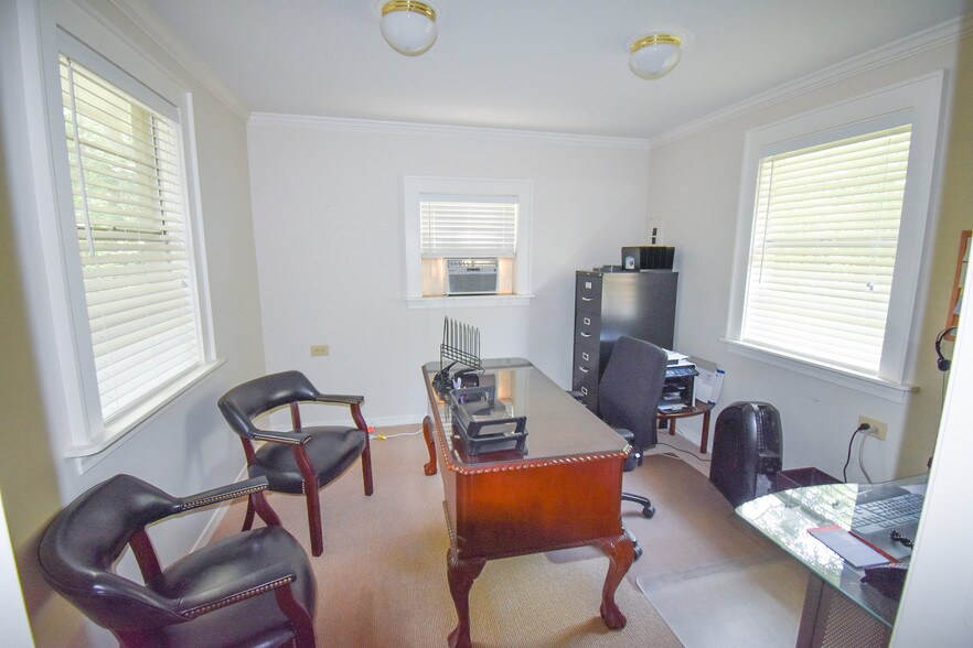 More Photos Of 19205 State Highway 181, Fairhope Office For Sale