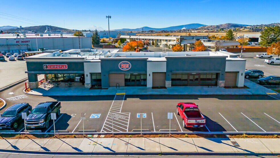 More Photos Of 2508 S 6th St, Klamath Falls Restaurant For Lease