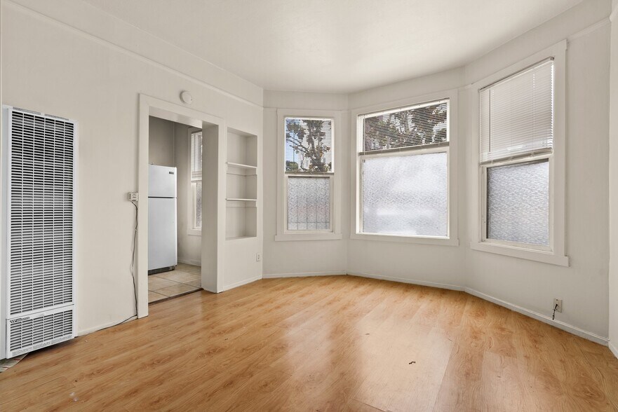 More Photos Of 2930-2932 Adeline St, Berkeley Apartments For Sale