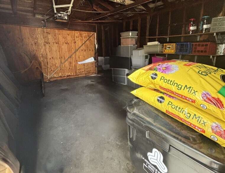 More Photos Of 632 E 78th St, Los Angeles Multifamily For Sale
