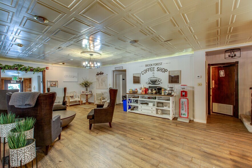 More Photos Of 8136 S Brook Forest Rd, Evergreen Specialty For Sale