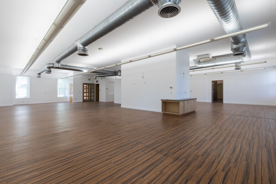 More Photos Of 401 S Mill Ave, Tempe Loft Creative Space For Sale