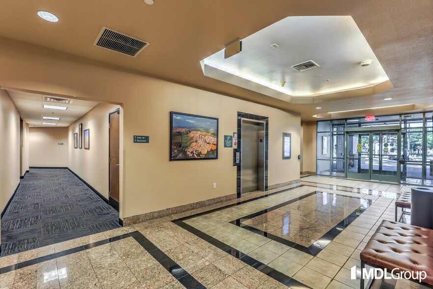 More Photos Of 880 Seven Hills Dr, Henderson Medical For Lease