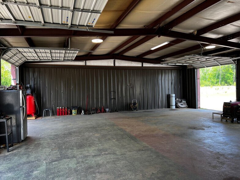 More Photos Of 180 Highway 7, Grenada Specialty For Sale