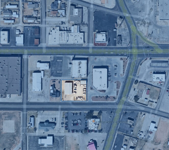 More Photos Of 1011 E 7th St, Odessa Office For Sale