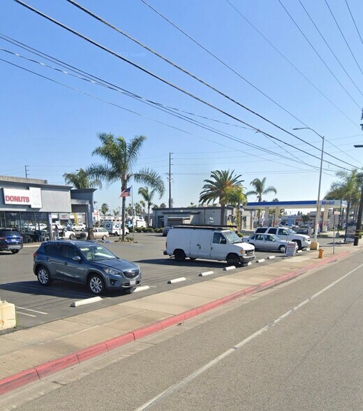 More Photos Of 9005 Adams Ave, Huntington Beach Unknown For Lease