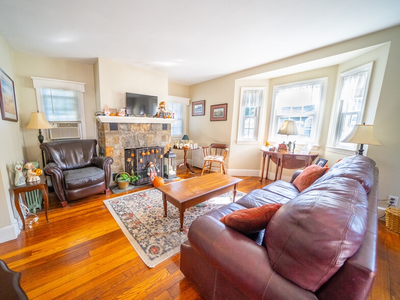 More Photos Of 544 US-6, Mahopac General Retail For Sale