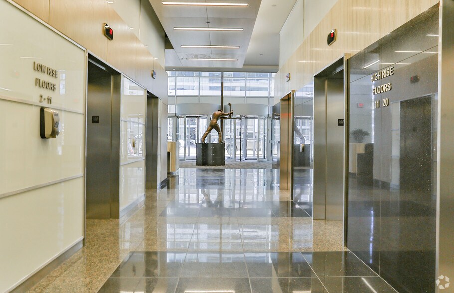 More Photos Of 207 9th Ave SW, Calgary Office For Lease