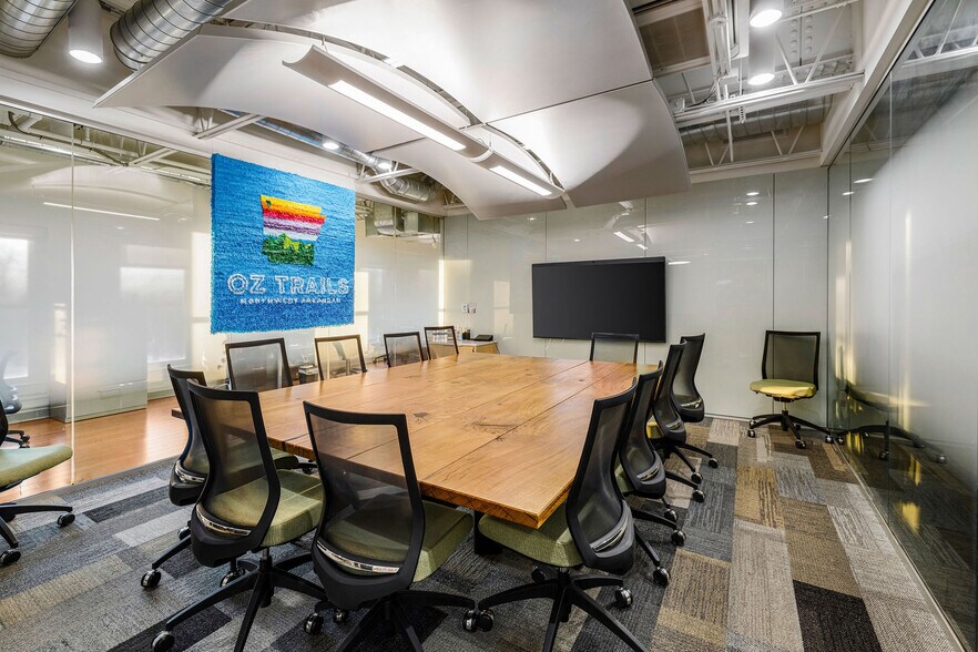 More Photos Of 125 W Central Ave, Bentonville Office For Sale