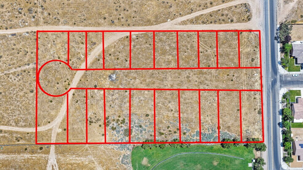 Primary Photo Of 13702 Del Cerro st, Victorville Land For Sale