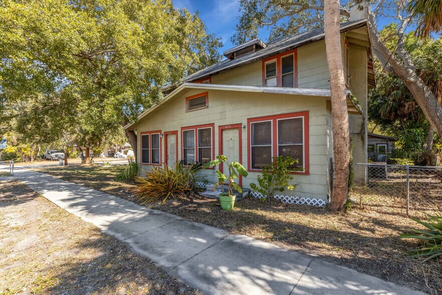 Primary Photo Of 4122 Bradenton rd, Sarasota Multifamily For Sale