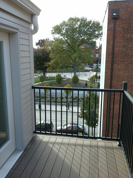 More Photos Of , Cincinnati Multifamily For Sale