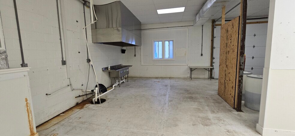 More Photos Of 371 S Route 47, Cape May Court House Warehouse For Lease