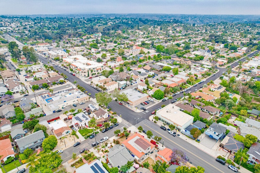 More Photos Of 4200-4204 Adams Ave, San Diego Restaurant For Sale