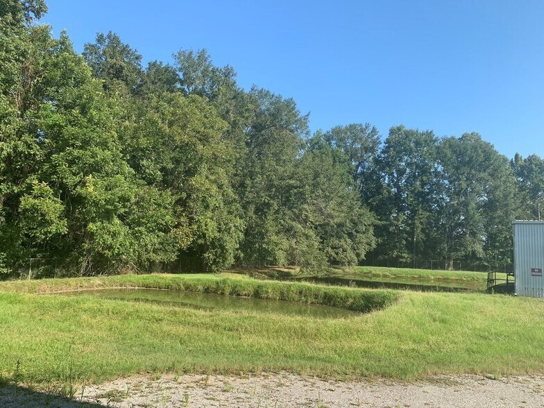 More Photos Of 218 Springfield Rd, Baton Rouge Warehouse For Sale