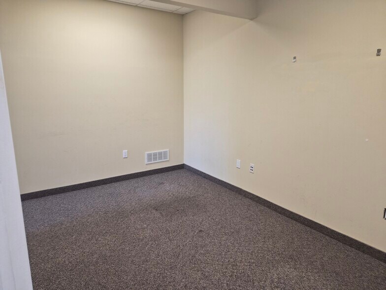 More Photos Of 220 Brighton Rd, Cape May Court House Office For Sale