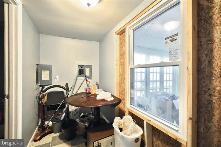 More Photos Of 1678 Prayer Mission Rd, Windsor Light Manufacturing For Sale