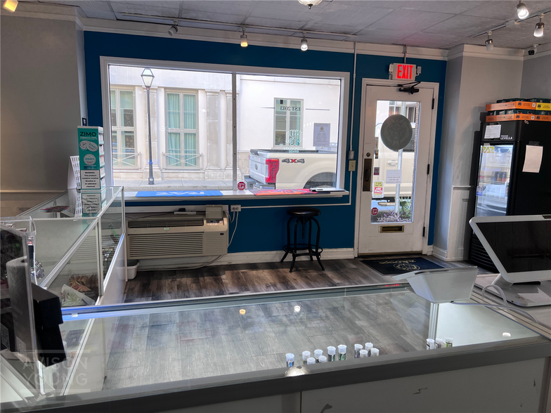 More Photos Of 52 Wentworth St, Charleston Apartments For Sale