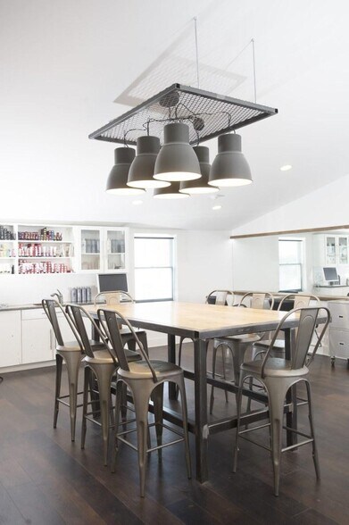 More Photos Of 28 E Main St, Webster Storefront Retail Office For Lease