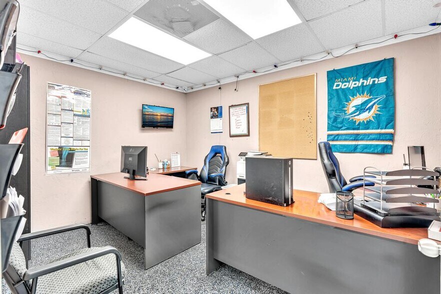 More Photos Of , Pompano Beach Unknown For Sale