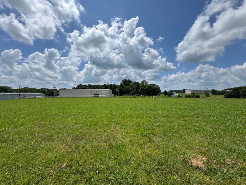 More Photos Of 0 Tennessee Highway 76, White House Land For Sale