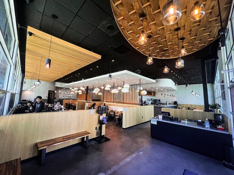 More Photos Of 11805-11921 Westheimer Rd, Houston Fast Food For Lease