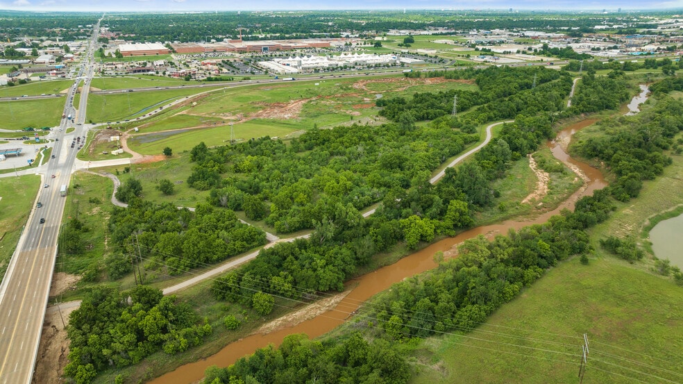 More Photos Of 900 S Council Rd, Oklahoma City Land For Sale