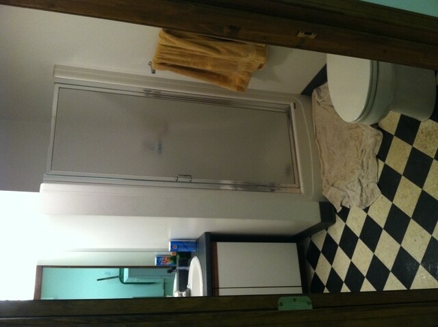 More Photos Of 177 Avenue C, Williston Flex For Lease