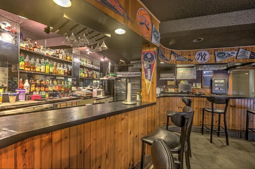 More Photos Of 399 Wolcott Rd, Wolcott Restaurant For Sale