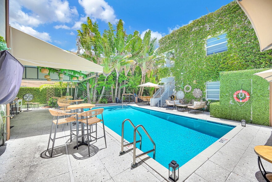 More Photos Of 7337 Harding Ave, Miami Hotel For Lease