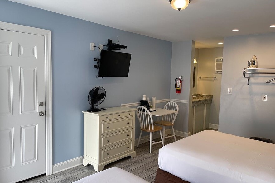More Photos Of 4906 Ocean Ave, Wildwood Hotel For Sale